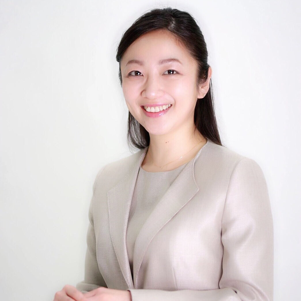 登壇者写真：布川 麻代 氏